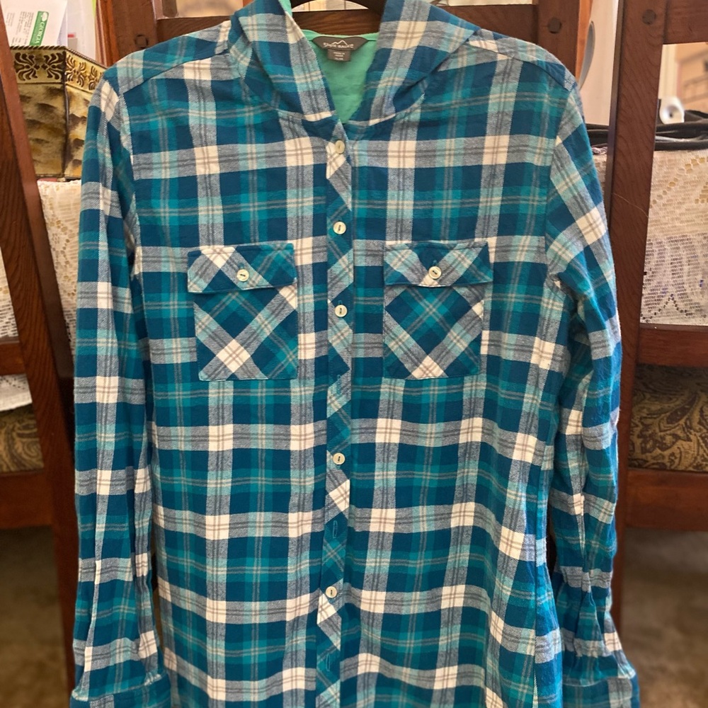 Women’s Eddie Bauer Blue Plaid Shirt